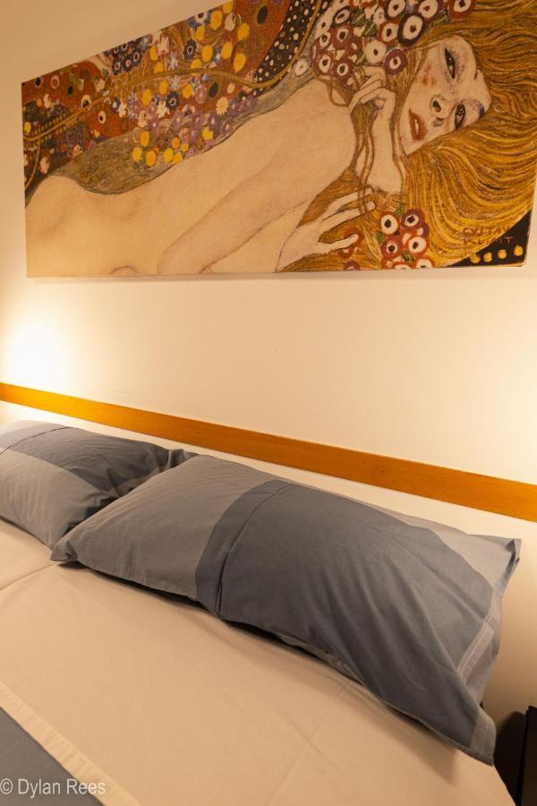 Bob'S Fleming House Villa Рим Екстериор снимка